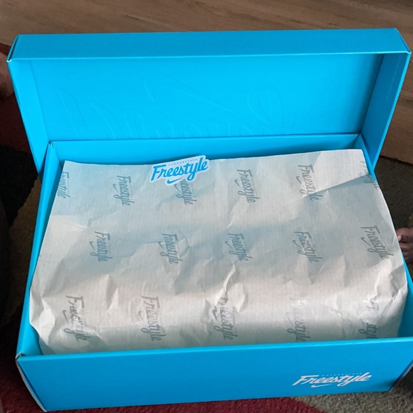 Nike Free Run+ 2 Doernbecher Mackenzie Short 2019 - Picture 4 of 8